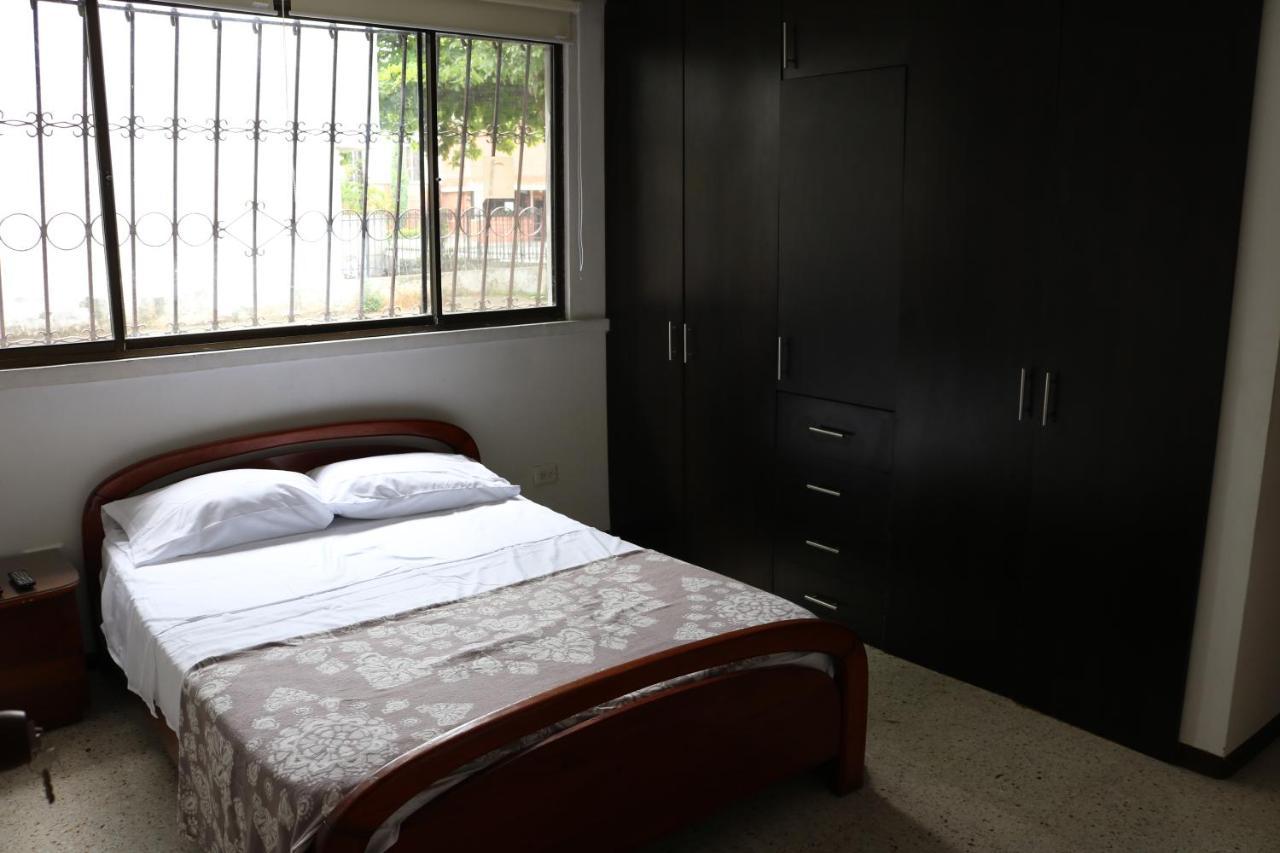 Apartamentos Limonar Cali Bagian luar foto