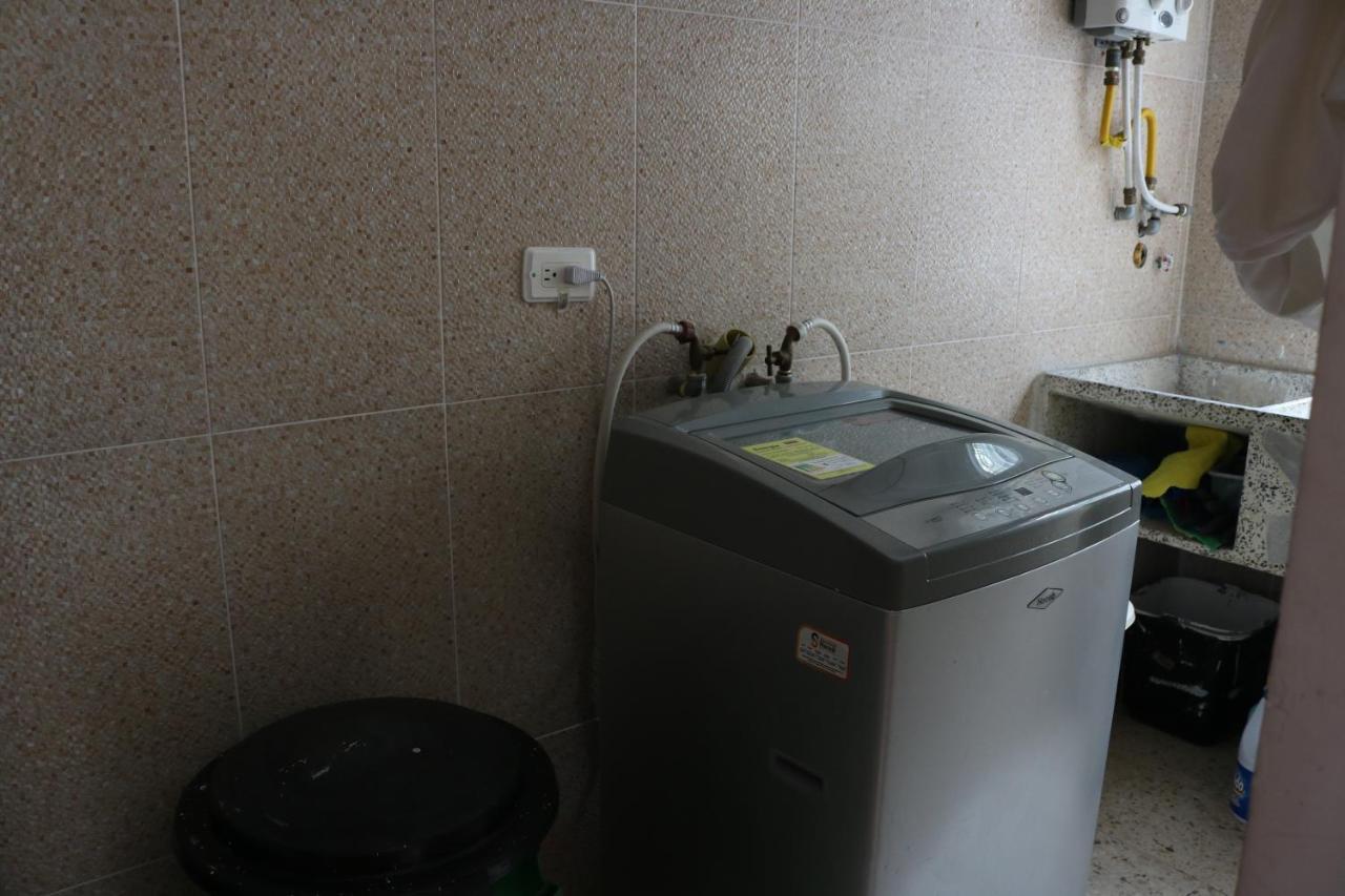 Apartamentos Limonar Cali Bagian luar foto
