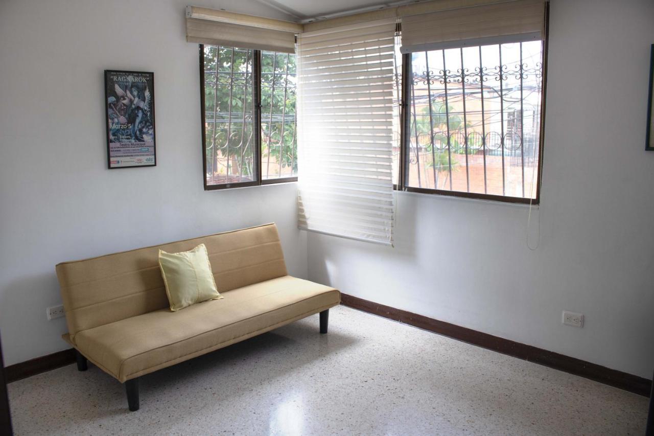 Apartamentos Limonar Cali Bagian luar foto